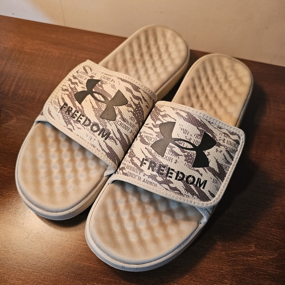 Under Armour CamouUnder Armour Mens Ignite Pro 8 Freedom Newflage Freedom Slides - Picture 2 of 5